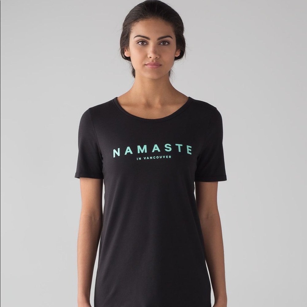 Lululemon Love tee
